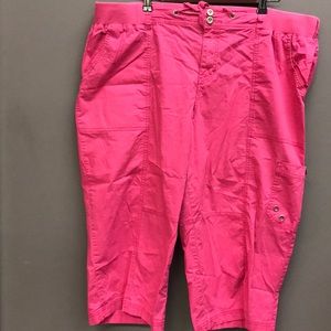 Sz 22 Cute Hot Pink Lane Bryant Cargo Capris